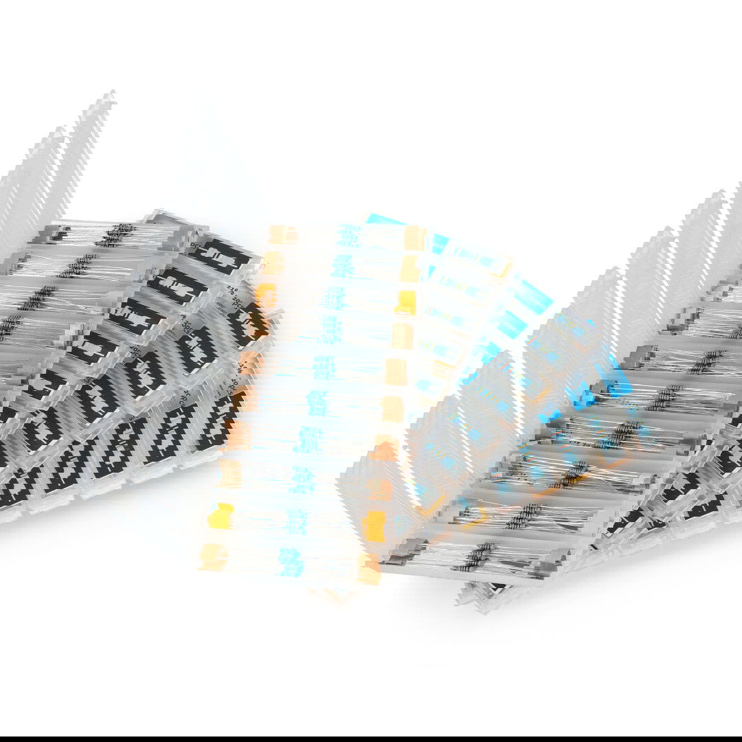Sada rezistorů 1/4W 1% - 820 ks.