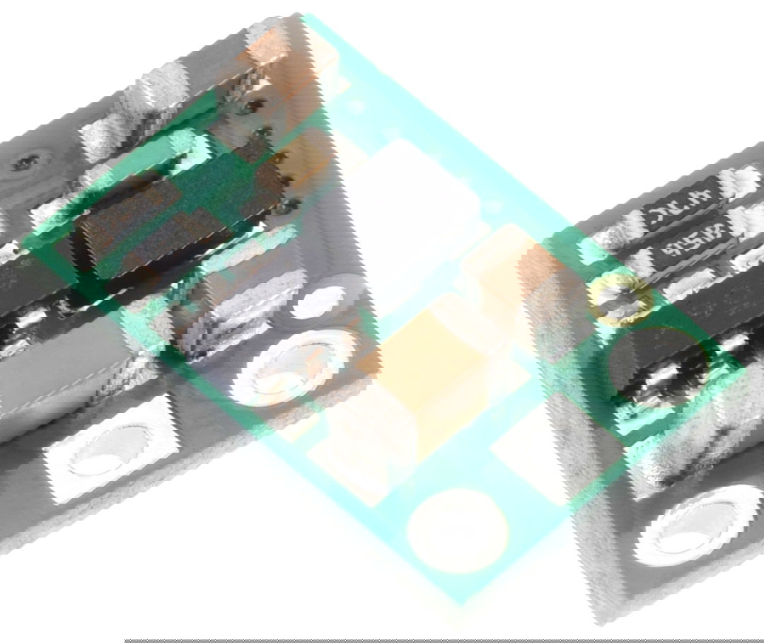 3.3V, 500mA Step-Down Voltage Regulator D45V5F3