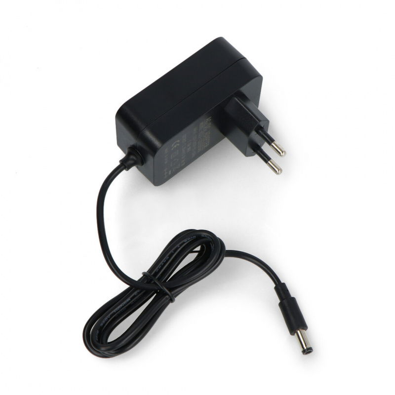 Spínaný zdroj 12V / 3A - DC vidlice 5,5 / 2,5mm