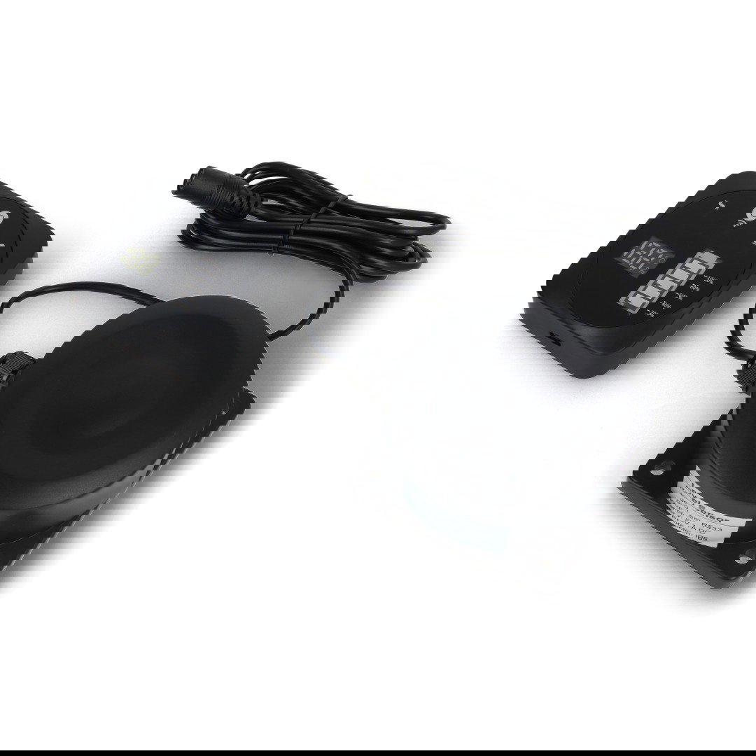 Inteligentny miernik poziomu cieczy z wyświetlaczem i zdalnym