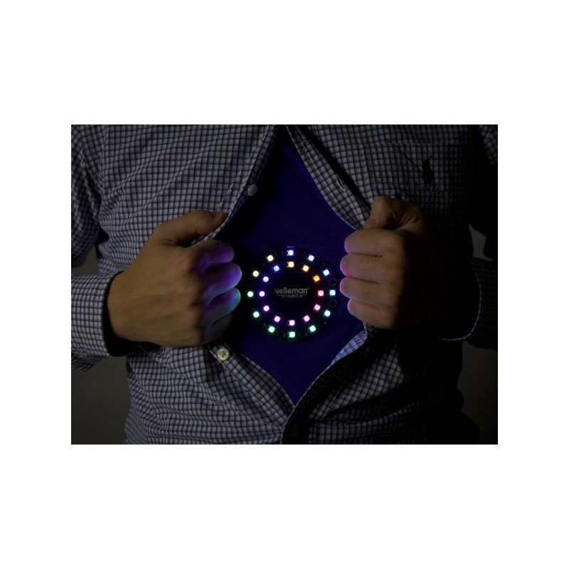 BrightDot - vývojová deska pro chytré oblečení s 24 RGB LED