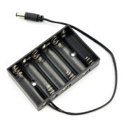 Koš na 6 baterií AA (R6) s konektory DC 5,5 / 2,1 mm
