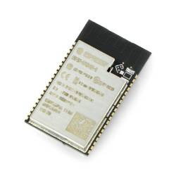 Moduly ESP32 ve verzi SMD