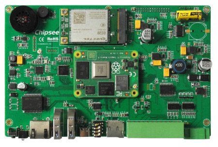 PPC-CM4-156 je založen na výpočetním modulu Raspberry Pi s procesorem Quad-Core Cortex-A72.