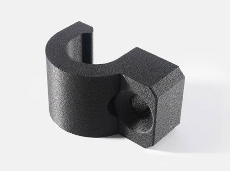 Bambu Lab PAHT-CF vlákno 1,75 mm 0,5 kg - součástí balení s opakovaně použitelnou cívkou - Černá