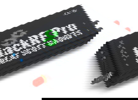 HackRF Pro - zařízení pro testování rádiových vln