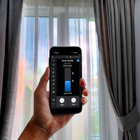 Shelly Shutter + BLU Button Tough 1 - ovladač rolety + tlačítko pro aktivaci akcí a scén - WiFi / Bluetooth