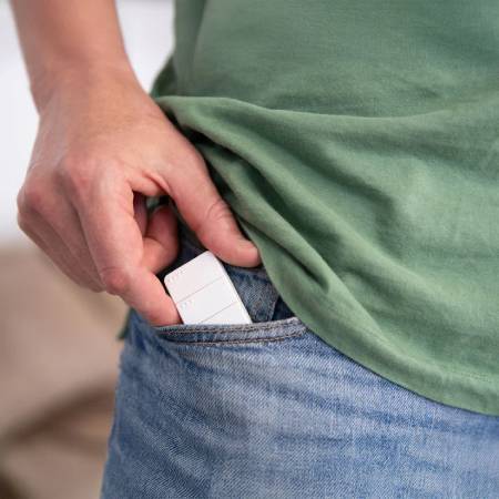 Shelly Shutter + BLU RC Button 4 - 2x ovladač rolet + dálkové ovládání pro aktivaci akcí a scén - WiFi / Bluetooth