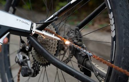 xTool MetalFab - laserová svářečka - 1200 W