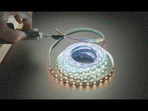Sparkle Motion Stick - ovladač pro adresovatelné WLED pásky a LED diody - ESP32 - USB - Adafruit 6332