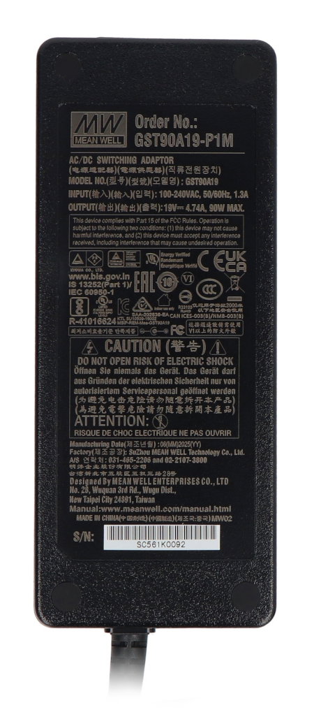 Napájecí zdroj Mean Well GST90A19-P1M 90W 19V/4,74A - 5,5/2,5mm DC konektor
