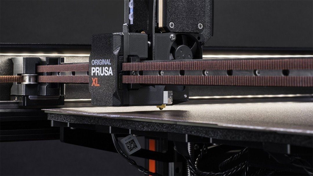 3D tiskárna - Original Prusa XL - 5 hlav - sestaveno - Critical Infrastructure Edition - se šifrovaným USB diskem 30 GB
